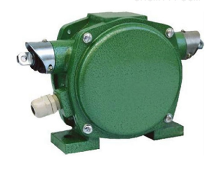 兩級跑偏開關(guān)XLPT-1、兩級跑偏開關(guān)XPK-1245生產(chǎn)廠家