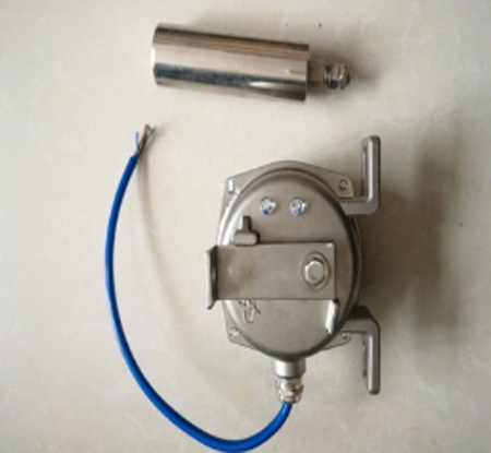皮帶跑偏開關(guān)LHPE-10/1-LP、皮帶跑偏開關(guān)PB10-45廠家