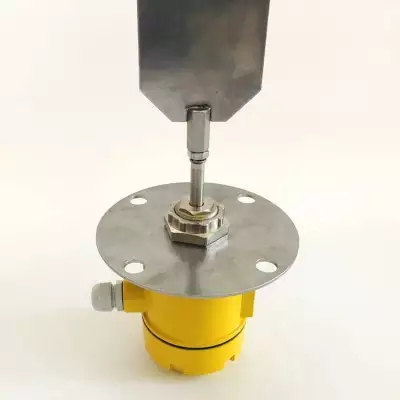 旋轉(zhuǎn)式堵煤開關(guān)SBNZX-150A、造紙廠塊狀物檢測(cè)料位開關(guān)RF961G-M22廠家